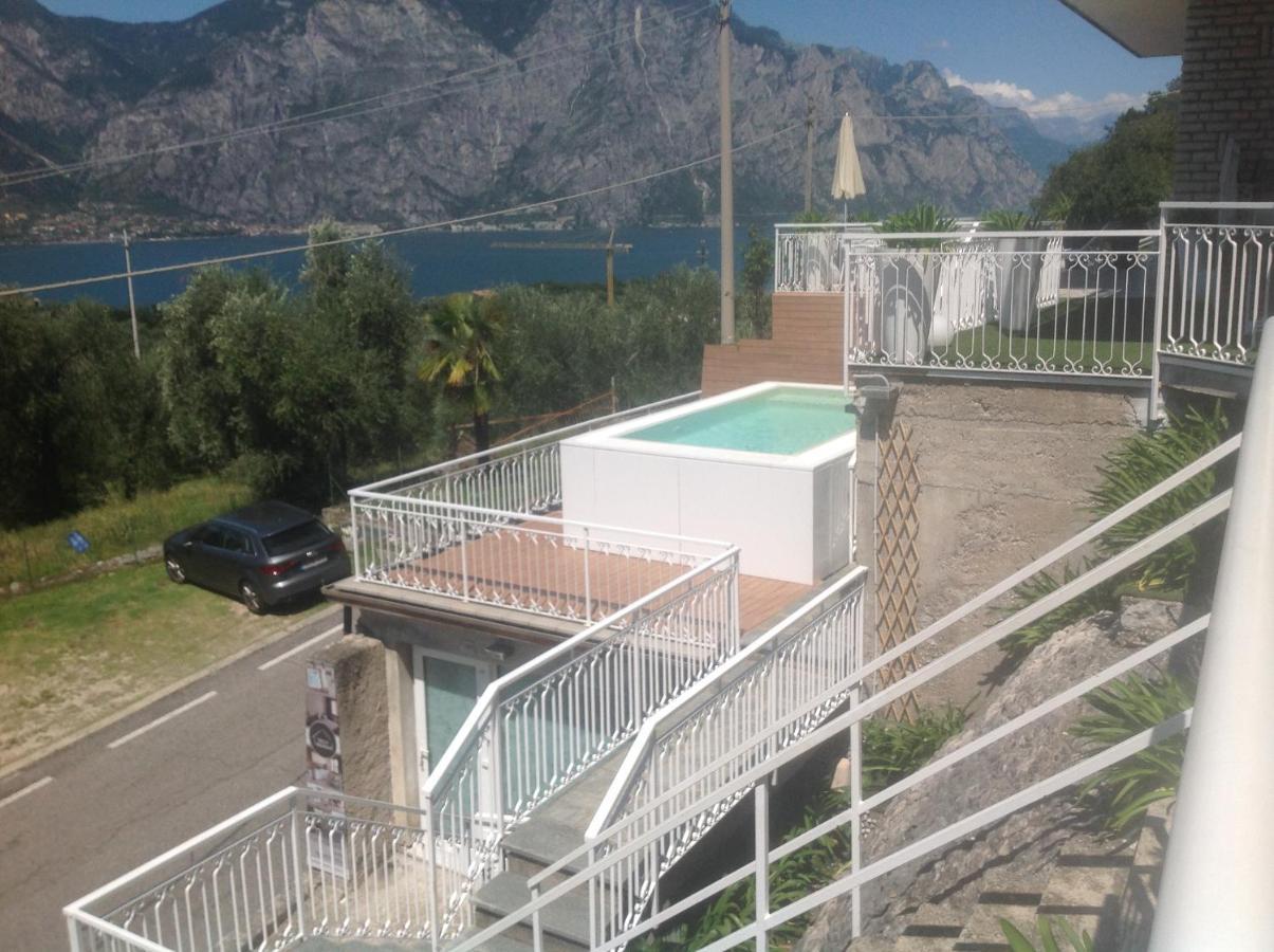 Villa Arianna Panoramic Apartments Malcesine Ngoại thất bức ảnh