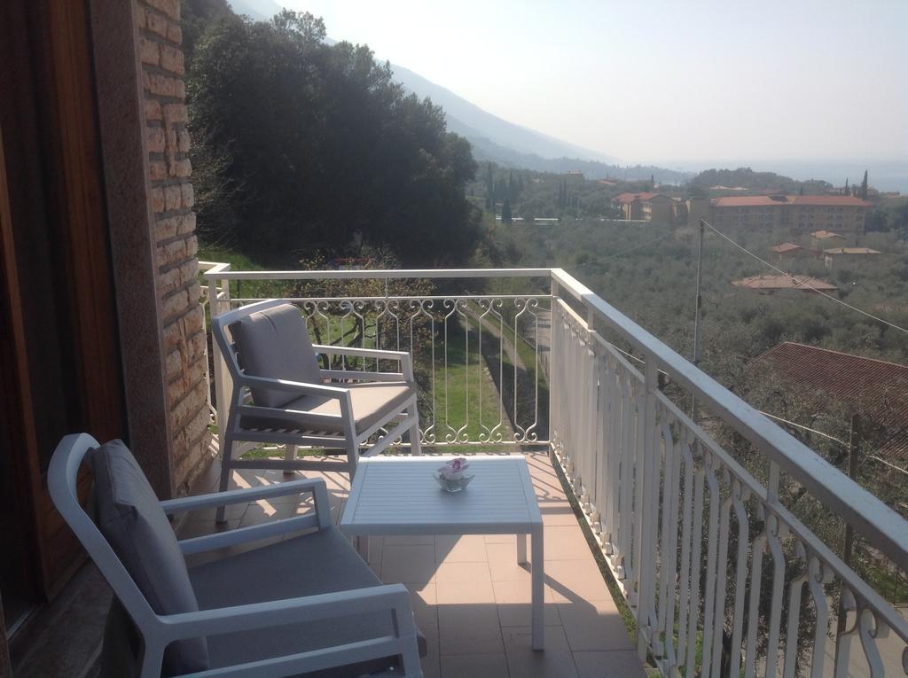 Villa Arianna Panoramic Apartments Malcesine Ngoại thất bức ảnh