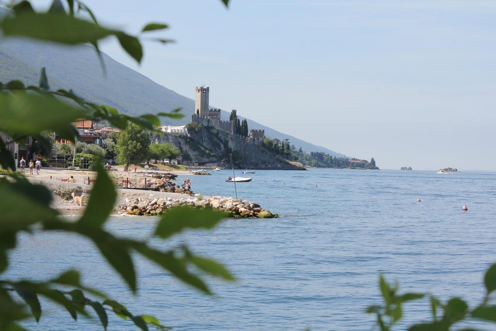 Villa Arianna Panoramic Apartments Malcesine Ngoại thất bức ảnh