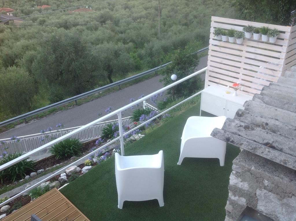Villa Arianna Panoramic Apartments Malcesine Ngoại thất bức ảnh