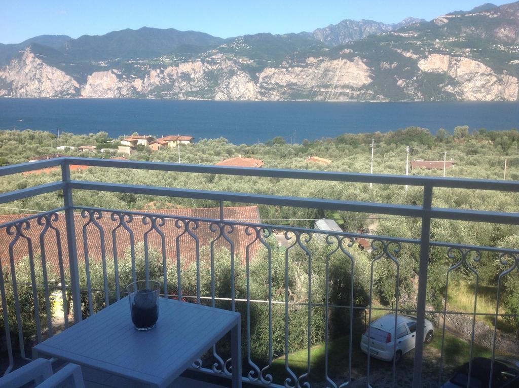 Villa Arianna Panoramic Apartments Malcesine Ngoại thất bức ảnh