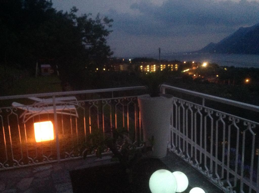 Villa Arianna Panoramic Apartments Malcesine Ngoại thất bức ảnh