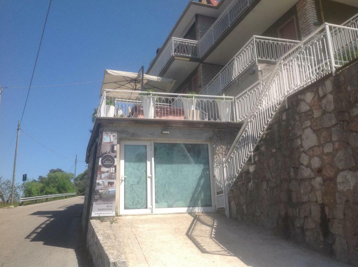 Villa Arianna Panoramic Apartments Malcesine Ngoại thất bức ảnh